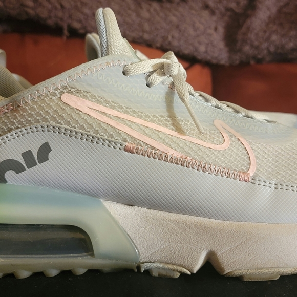 NIKE Air Max 2090s 7Y Pure platinum Arctic Punch - Picture 16 of 16